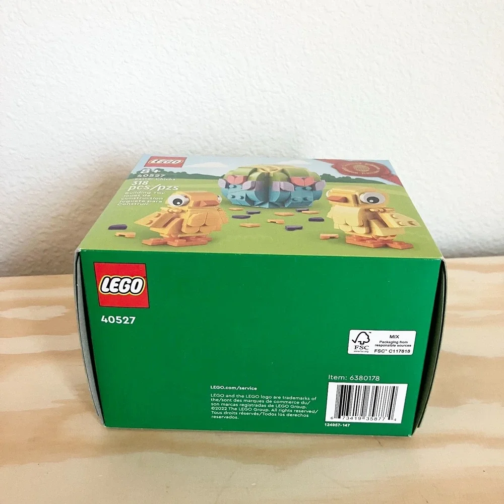 LEGO Seasonal: Easter Chicks (40527) Brand New - Picture 6 of 7